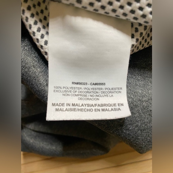 NIKE Dri-Fit gray lightweight jacket size XS - Picture 6 of 9